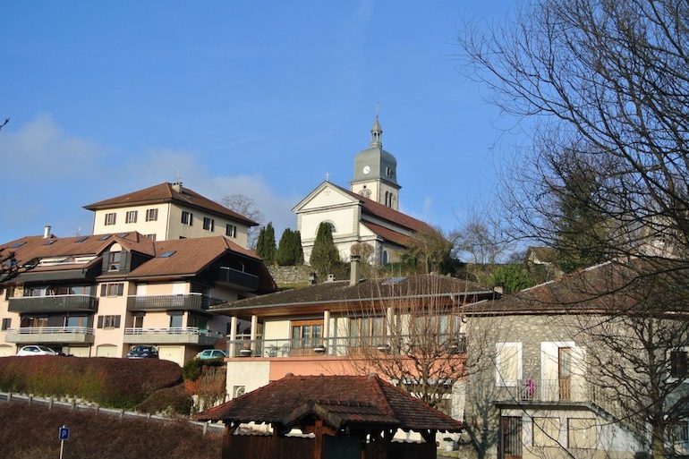 découvrez les services insoupçonnés offerts par votre mairie pour faciliter votre quotidien et améliorer votre cadre de vie.